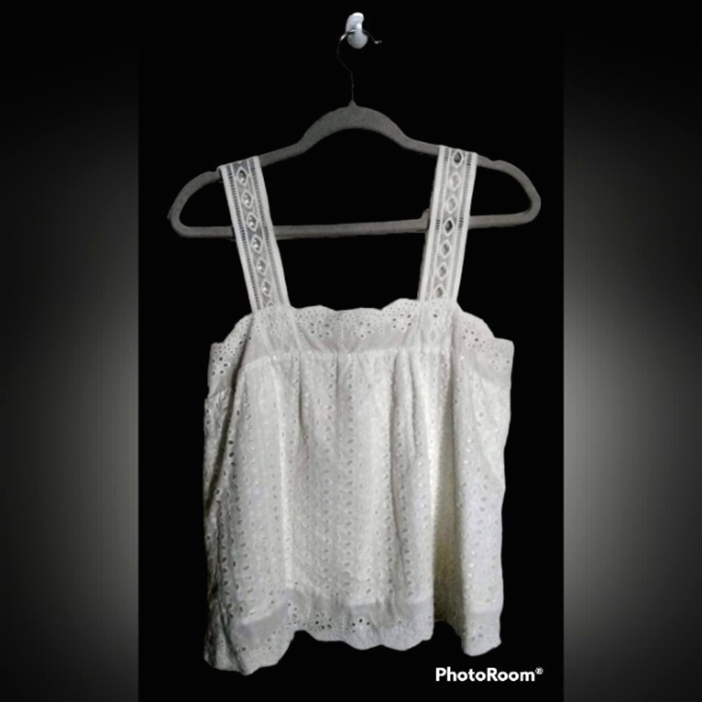 Woman's White Eyelet Top